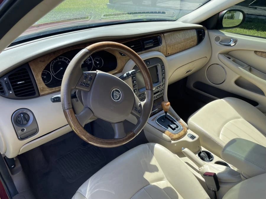 2005 Jaguar X-Type - Image 6 of 9