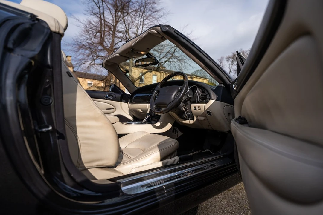 2005 Jaguar X100 XK8 - Image 27 of 30