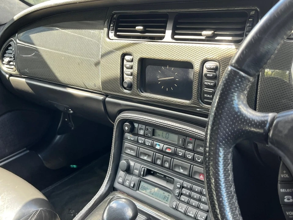 2005 Jaguar X100 XK8 - Image 20 of 30