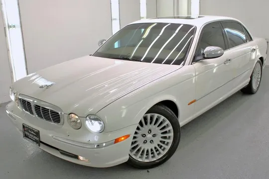 2005 Jaguar XJ