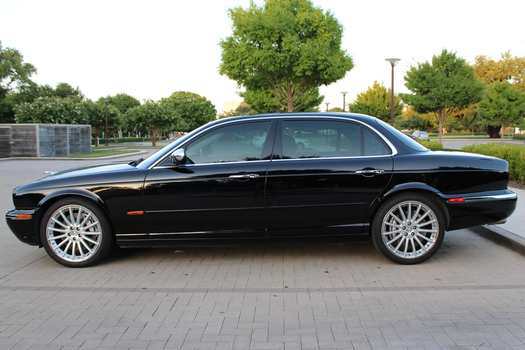 2005 Jaguar X350/X356/X358 XJ - Image 3 of 31