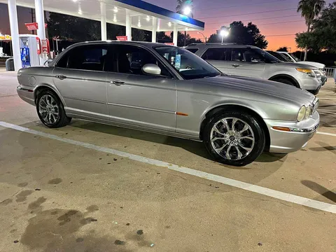 2005 Jaguar XJ Supersport