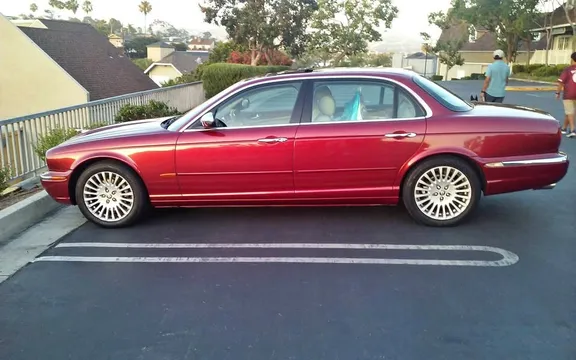 2005 Jaguar XJ Vanden Plas Sedan