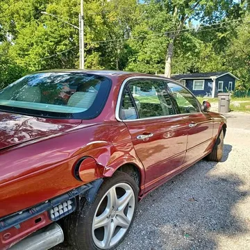 2005 Jaguar XJ XJ8 L Sedan 4D