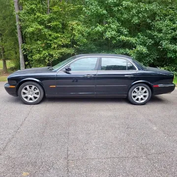 2005 Jaguar XJ XJ8 Sedan 4D
