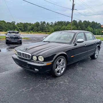 2005 Jaguar XJ8 Vanden Plas