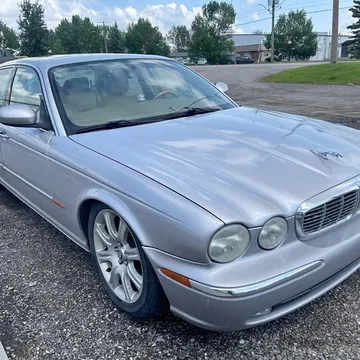 2005 Jaguar XJ8 L