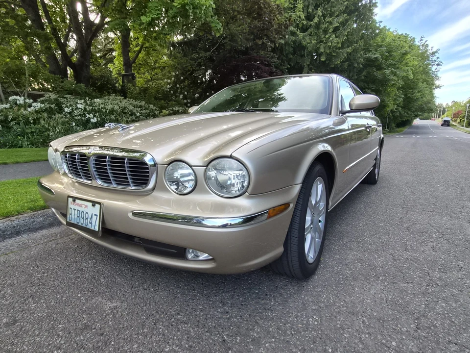 2005 Jaguar X350/X356/X358 XJ - Image 2 of 31