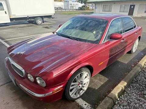2005 Jaguar XJ8 L Sedan
