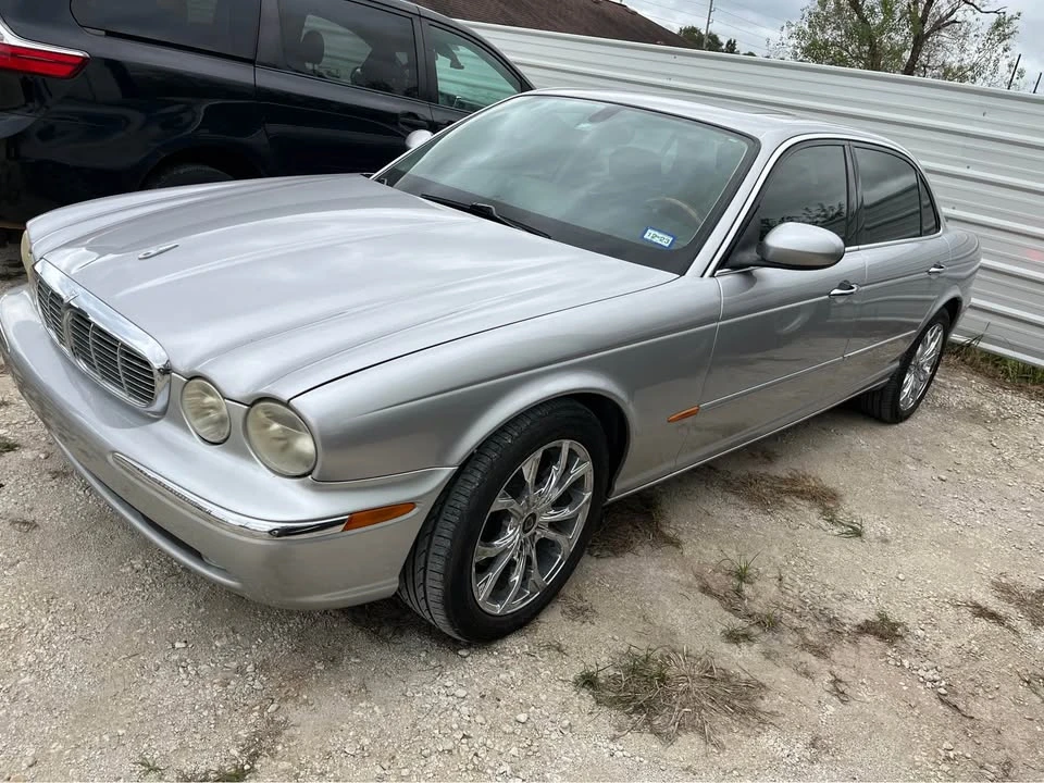 2005 Jaguar XJ Series 4 - Image 2 of 4