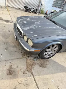 2005 Jaguar XJ8 L Sedan
