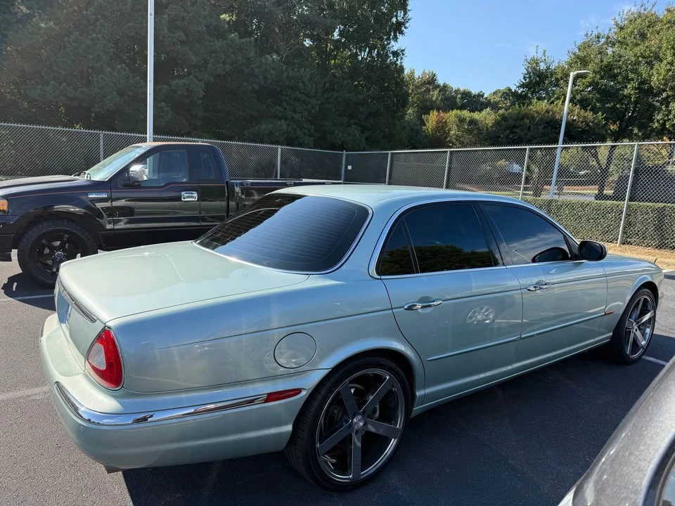 2005 Jaguar XJ Series 4 - Image 2 of 12