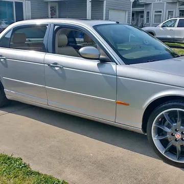 2005 Jaguar XJ8L