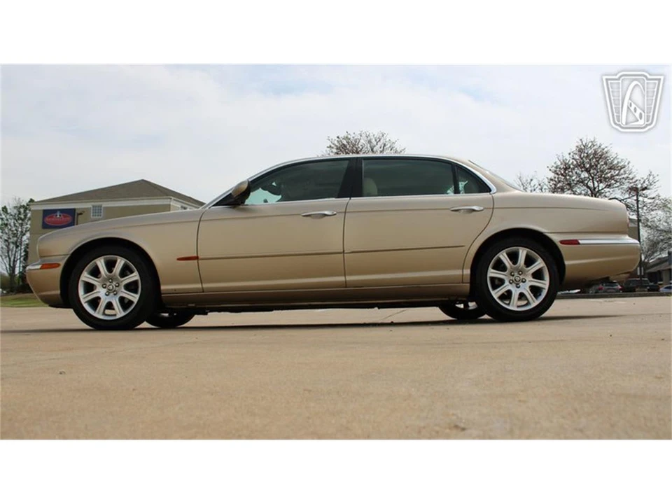 2005 Jaguar X350/X356/X358 XJ - Image 3 of 31