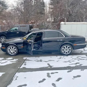2005 Jaguar XJL Sedan