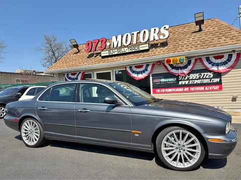 2005 Jaguar XJR Supercharged