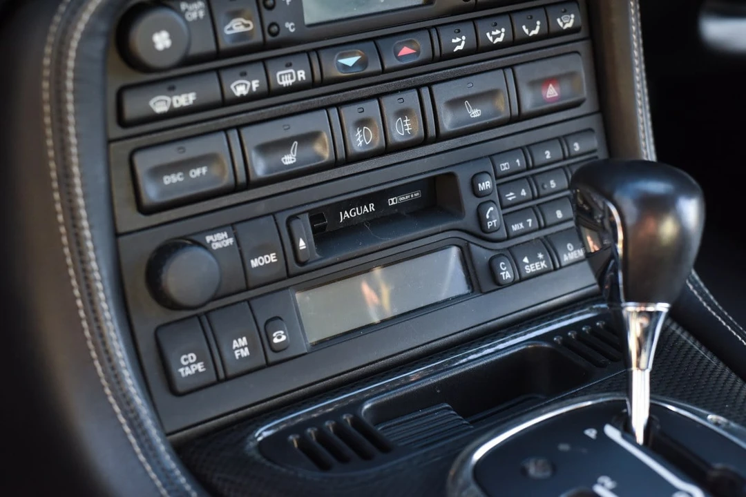 2005 Jaguar X100 XK8 - Image 21 of 30