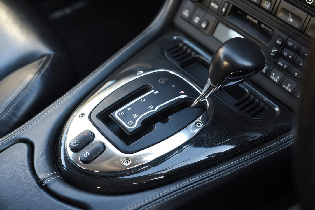 2005 Jaguar X100 XK8 - Image 23 of 30