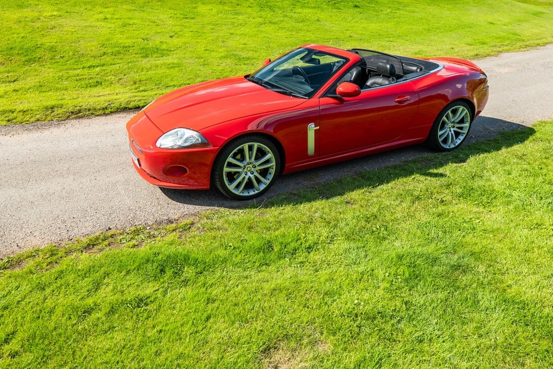 2005 Jaguar X100 XK8 - Image 10 of 30