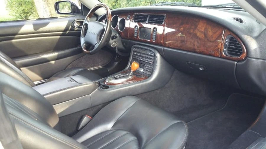 2005 Jaguar X100 XK8 - Image 4 of 5