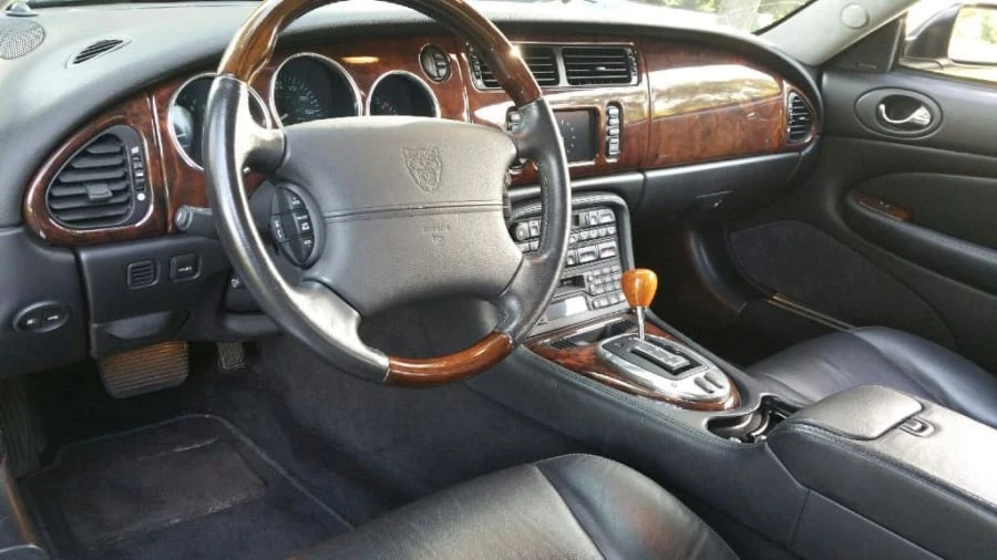2005 Jaguar X100 XK8 - Image 5 of 5