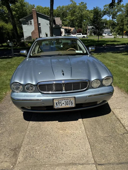 2005 Jaguar X100 XK8 - Image 3 of 10