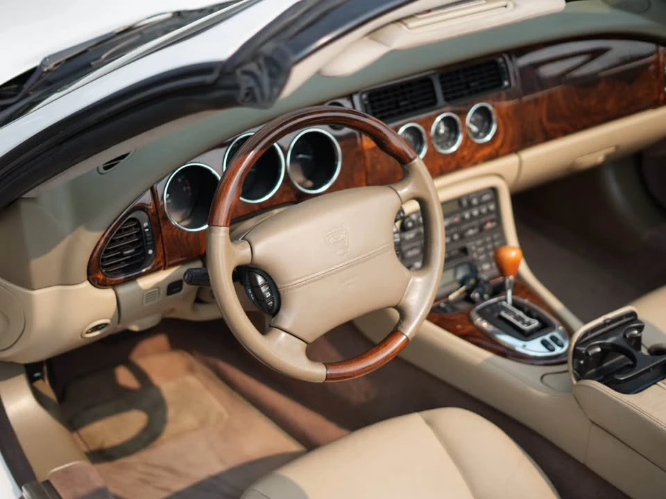 2005 Jaguar X100 XK8 - Image 8 of 13