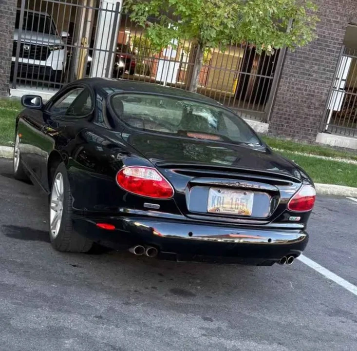 2005 Jaguar X100 XK8 - Image 2 of 2