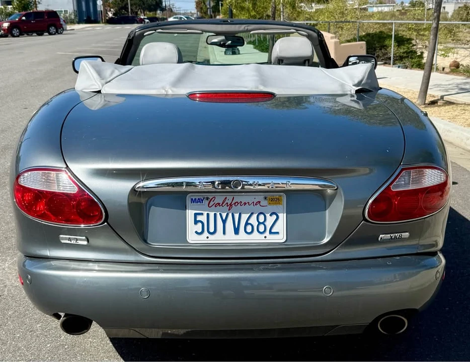 2005 Jaguar X100 XK8 - Image 7 of 18