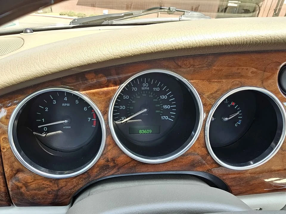2005 Jaguar X100 XK8 - Image 12 of 18
