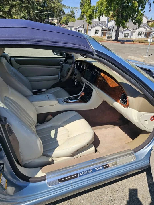 2005 Jaguar X100 XK8 - Image 11 of 18