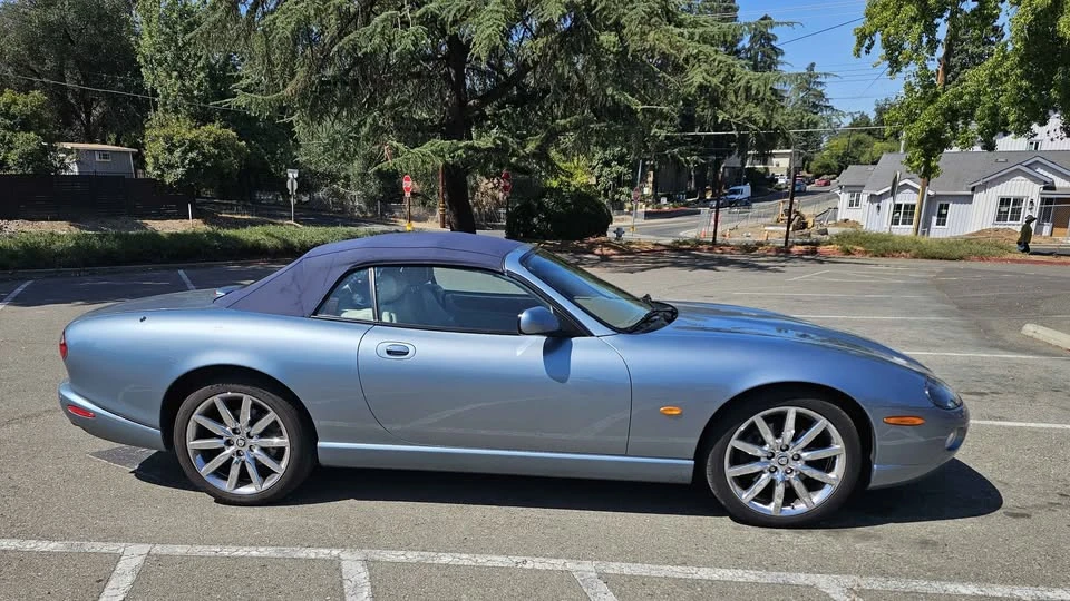 2005 Jaguar X100 XK8 - Image 2 of 18