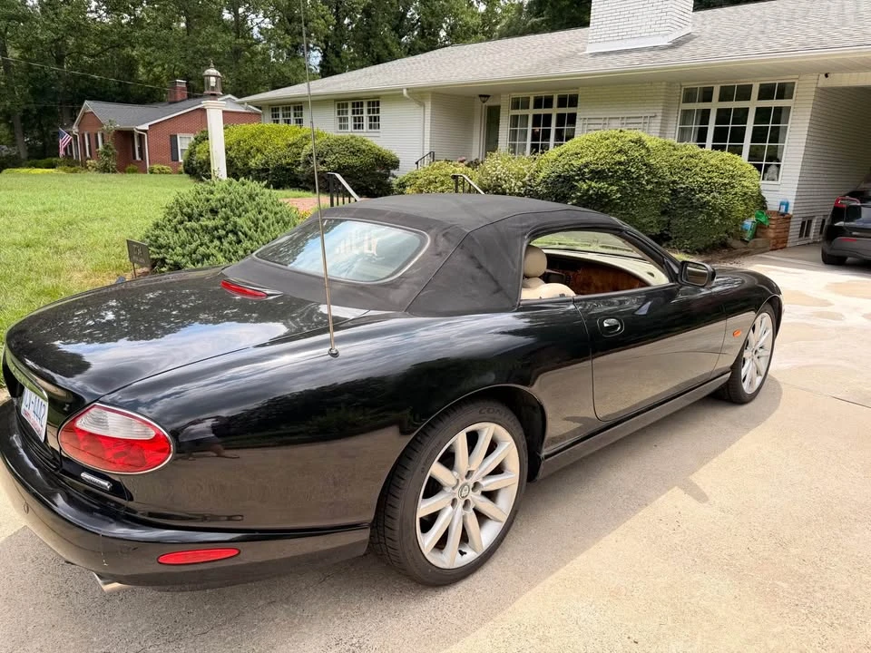 2005 Jaguar X100 XK8 - Image 10 of 13