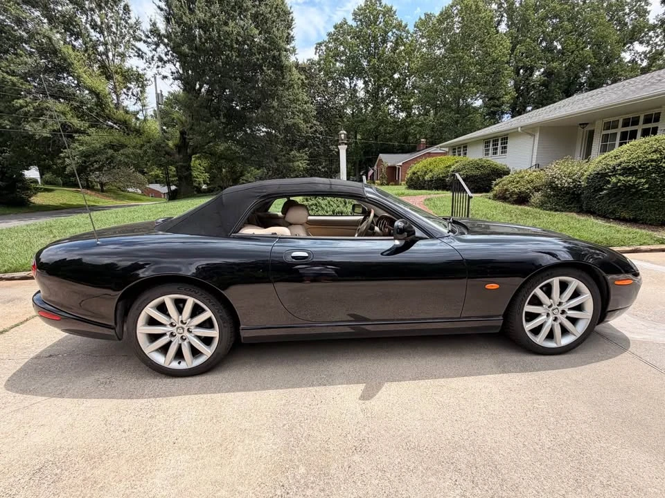 2005 Jaguar X100 XK8 - Image 12 of 13