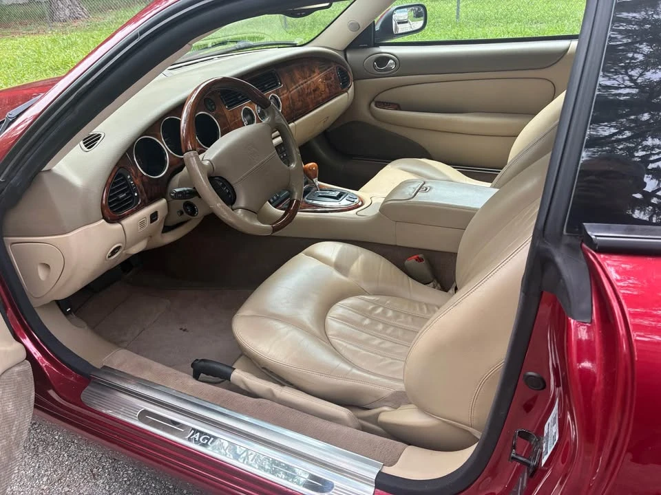 2005 Jaguar X100 XK8 - Image 6 of 10
