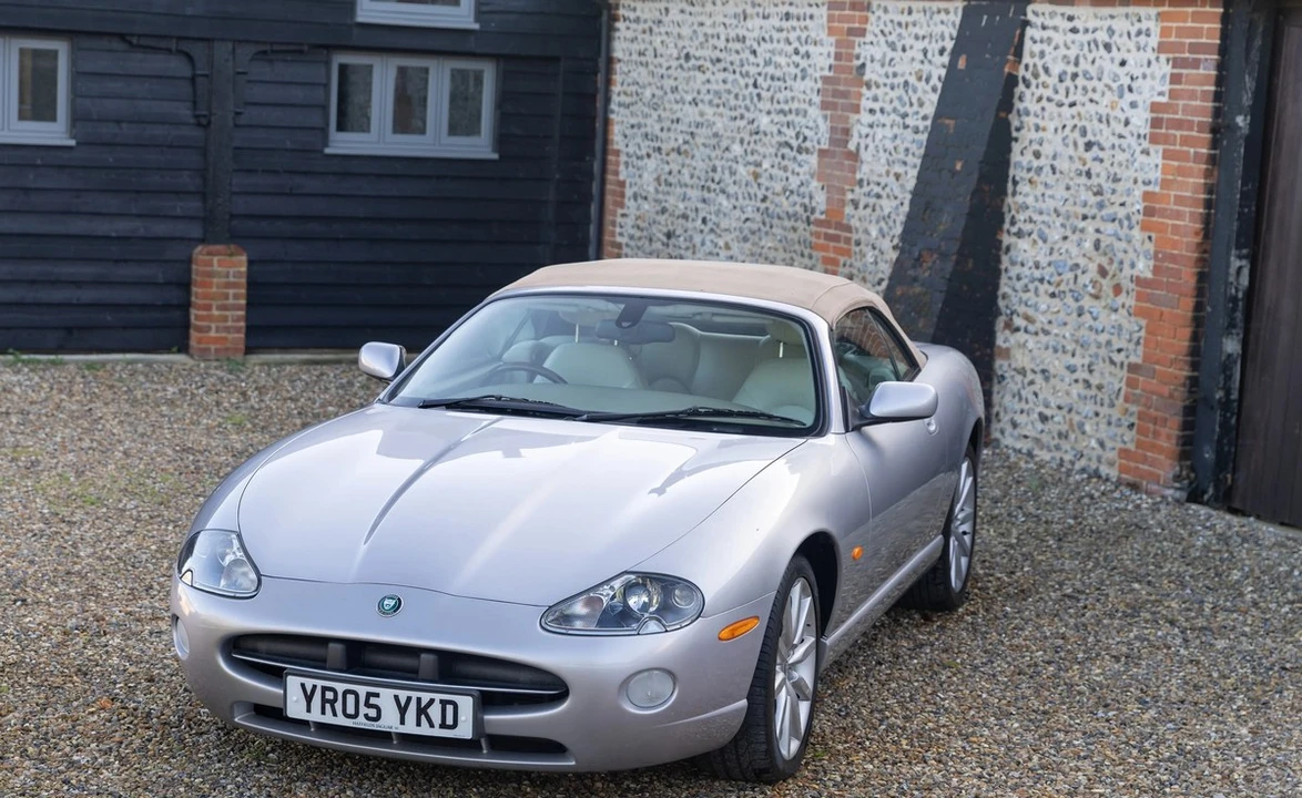 2005 Jaguar X100 XK8 - Image 7 of 30