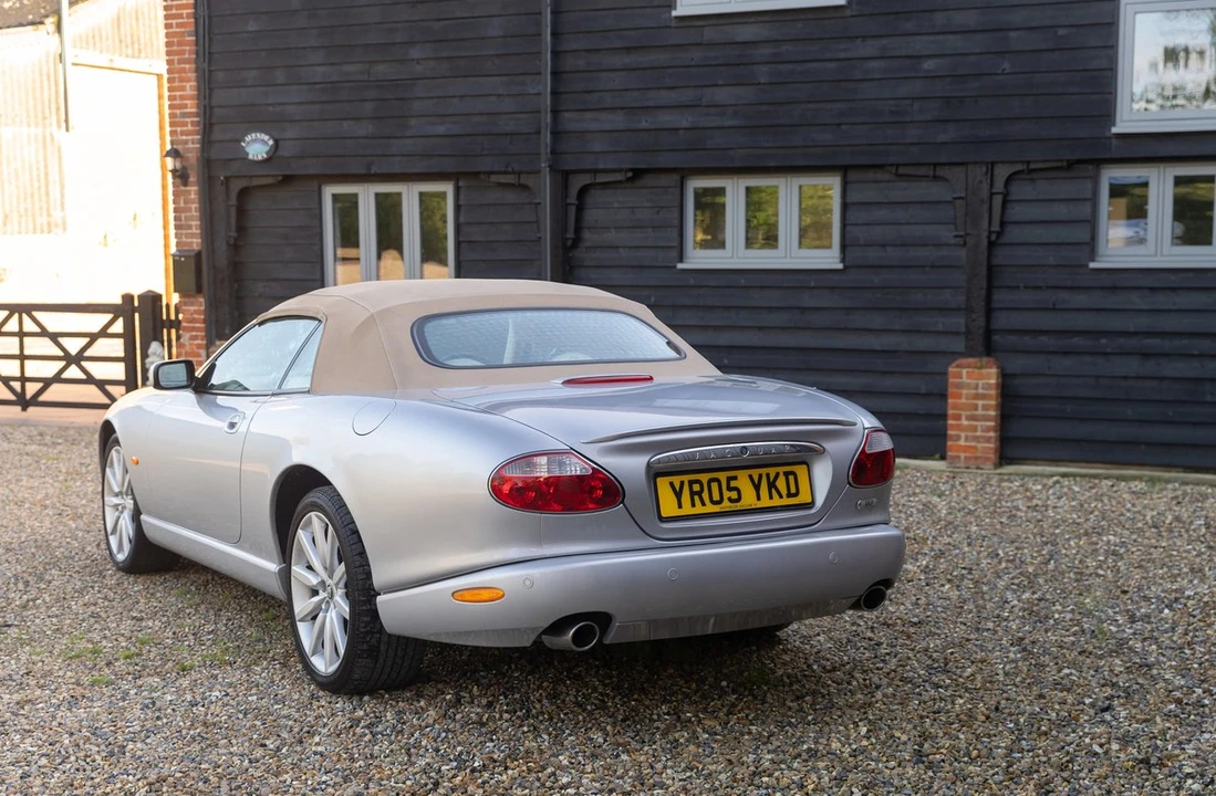 2005 Jaguar X100 XK8 - Image 12 of 30