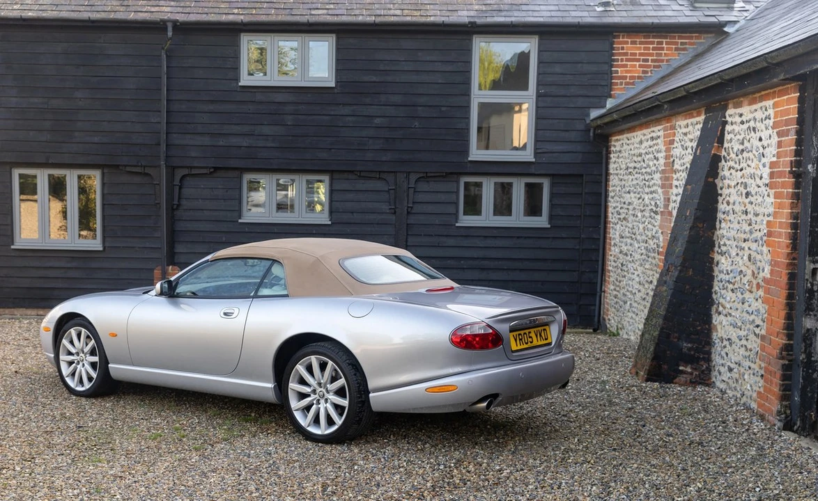 2005 Jaguar X100 XK8 - Image 6 of 30