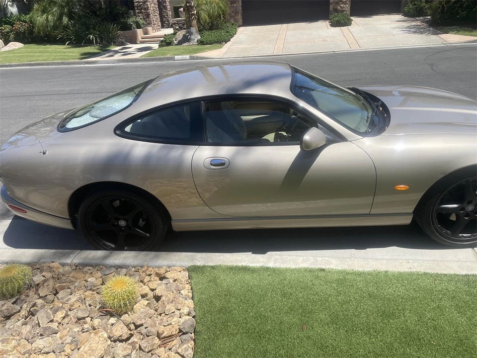 2005 Jaguar X100 XK8 - Image 7 of 23