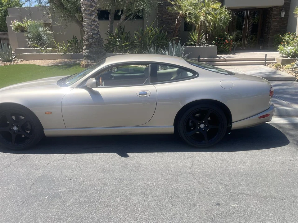 2005 Jaguar X100 XK8 - Image 8 of 23
