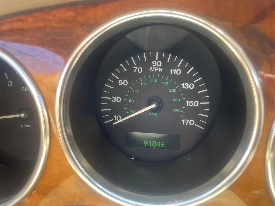 2005 Jaguar X100 XK8 - Image 18 of 23