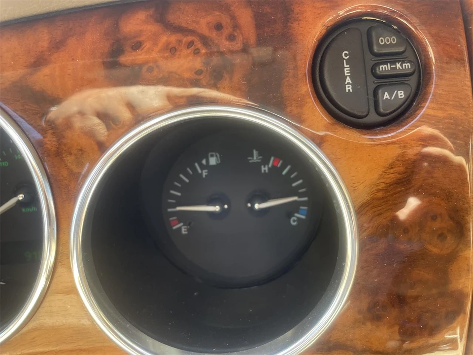 2005 Jaguar X100 XK8 - Image 20 of 23