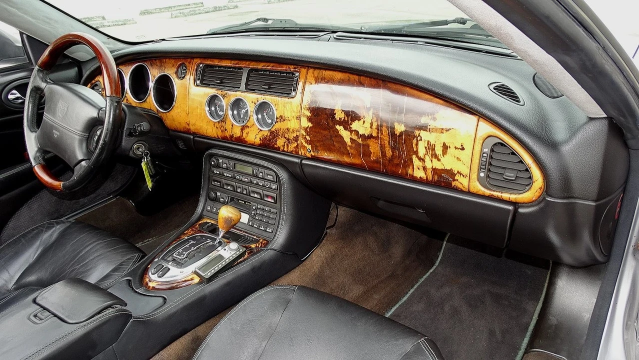2005 Jaguar X100 XK8 - Image 22 of 24