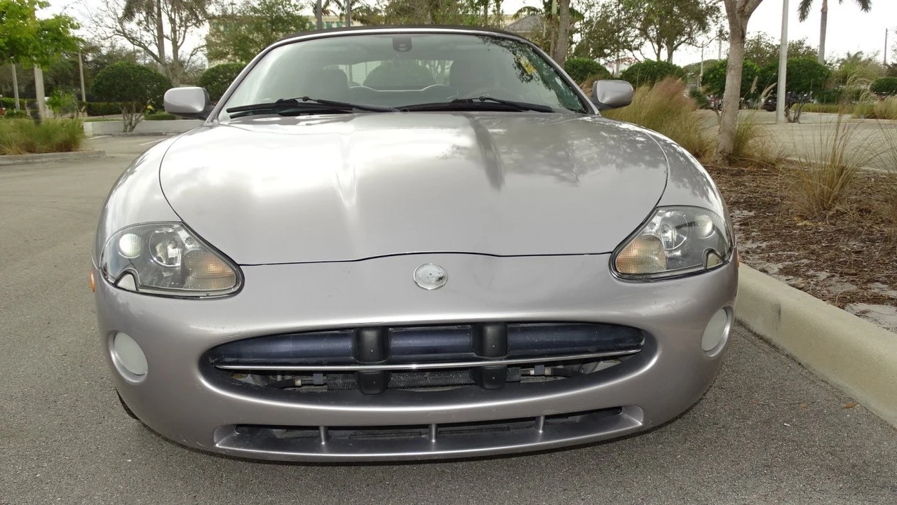 2005 Jaguar X100 XK8 - Image 13 of 24