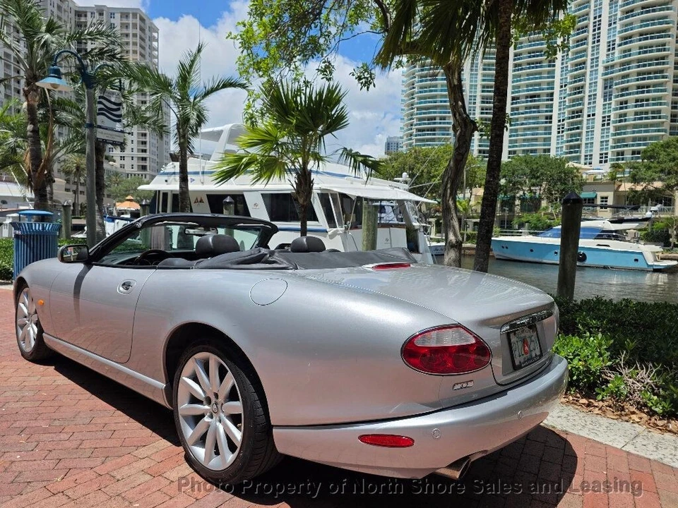 2005 Jaguar XK - Image 5 of 12