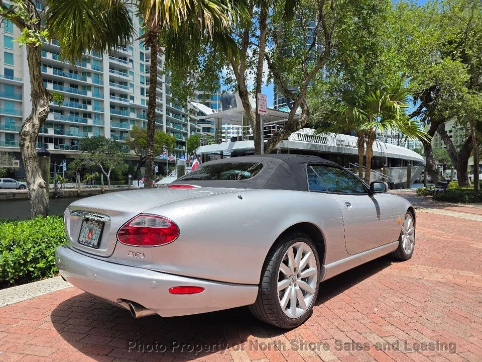 2005 Jaguar XK - Image 4 of 12
