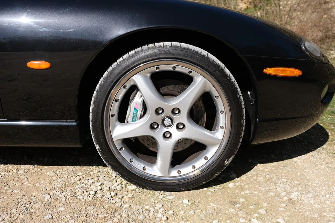 2005 Jaguar X100 XK8 - Image 9 of 30