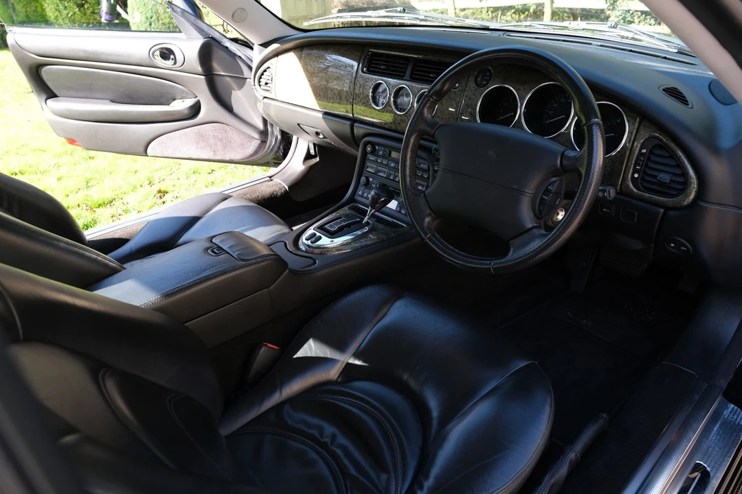 2005 Jaguar X100 XK8 - Image 13 of 30