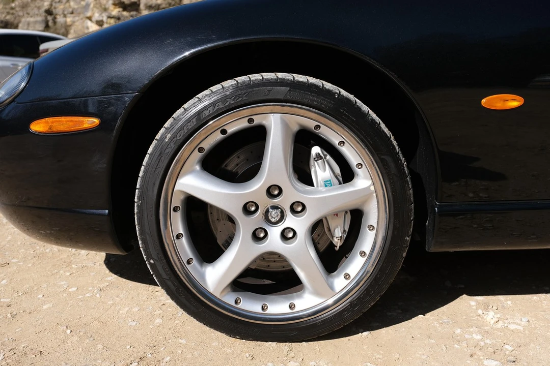 2005 Jaguar X100 XK8 - Image 11 of 30
