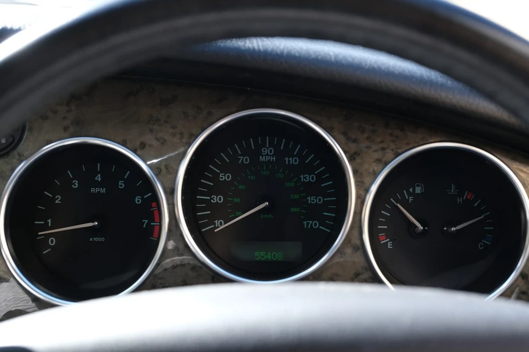 2005 Jaguar X100 XK8 - Image 16 of 30
